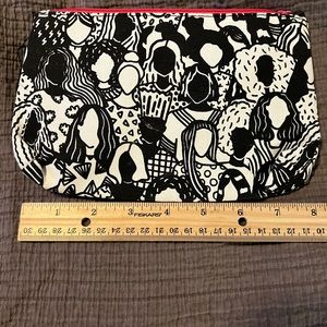 Ipsy cosmetic bag never used